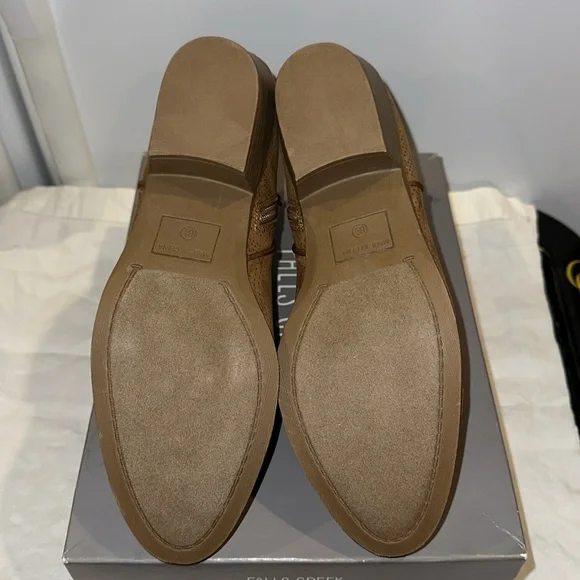 New in box Falls Creek “Brandy” Ankle Bootie in Camel Color- Size 8.5 - Picture 6 of 7